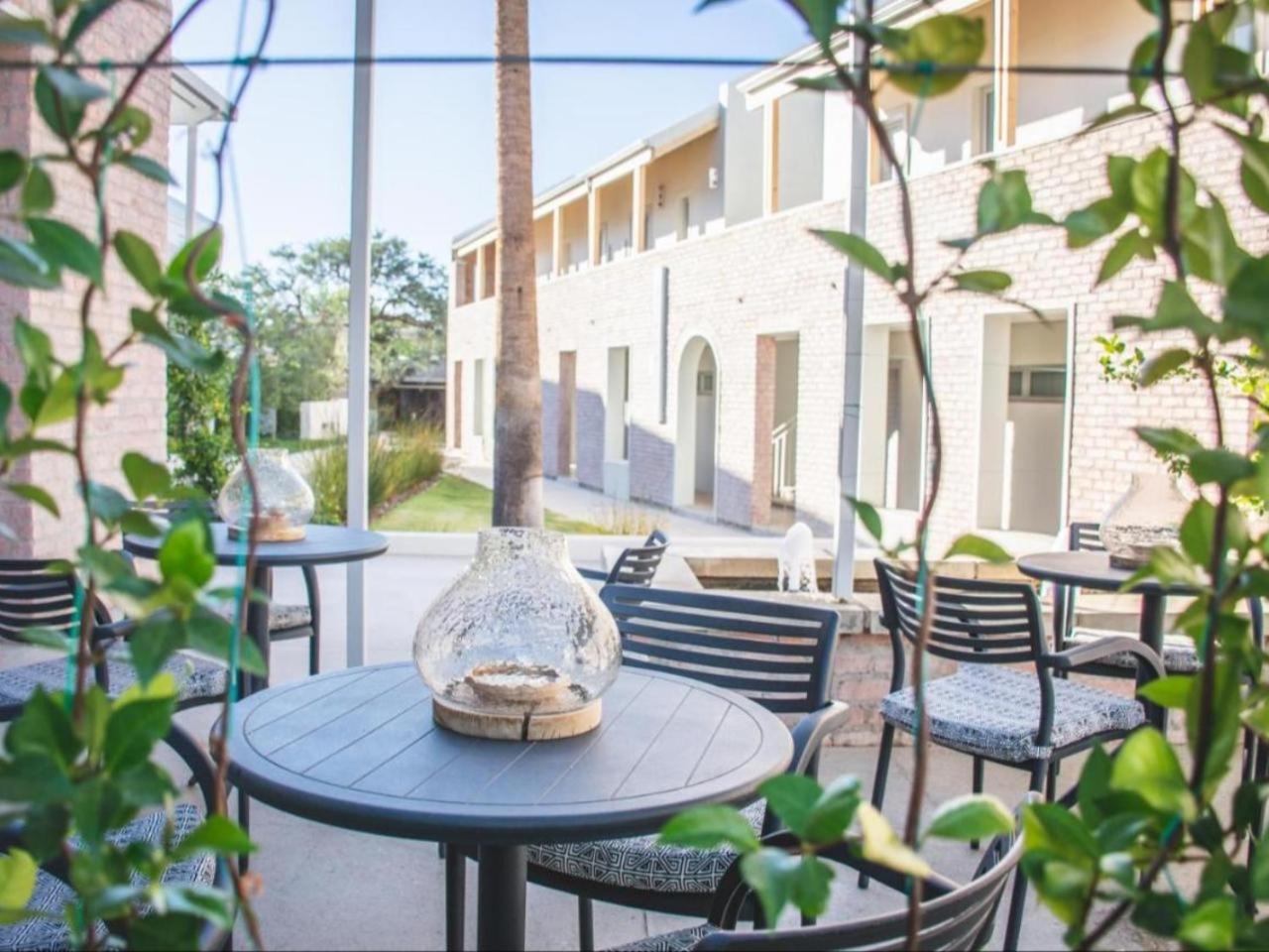 The Windhoek Luxury Suites المظهر الخارجي الصورة