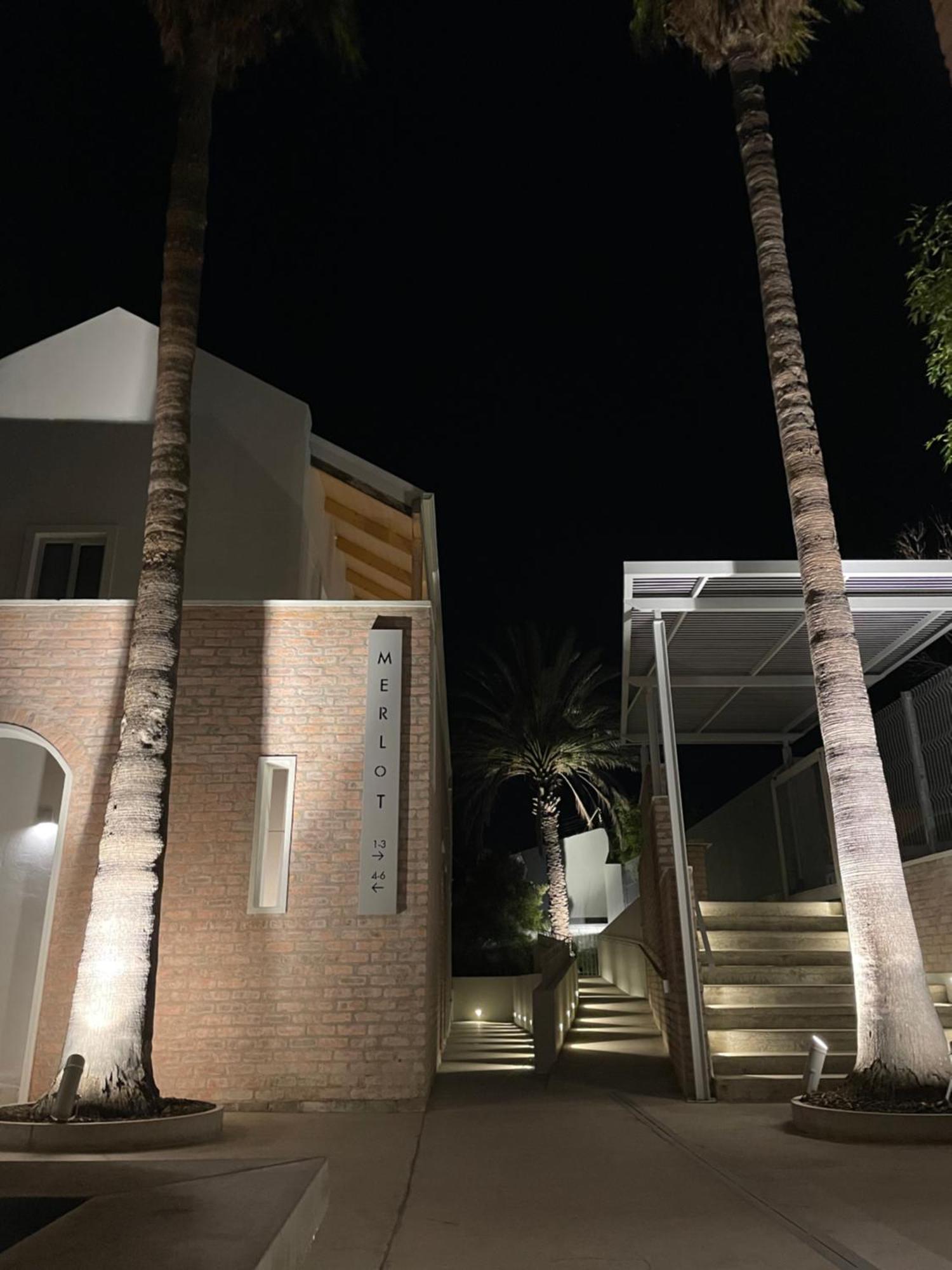 The Windhoek Luxury Suites المظهر الخارجي الصورة