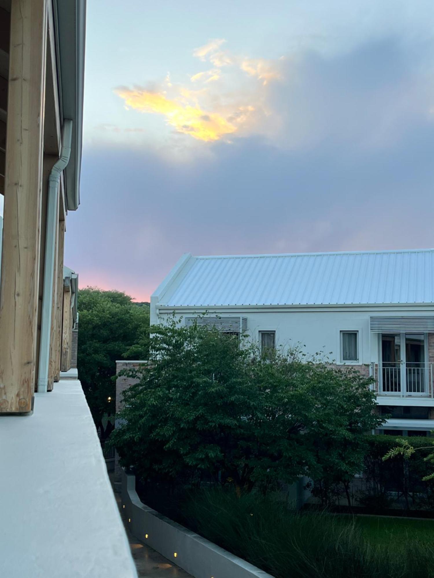 The Windhoek Luxury Suites المظهر الخارجي الصورة